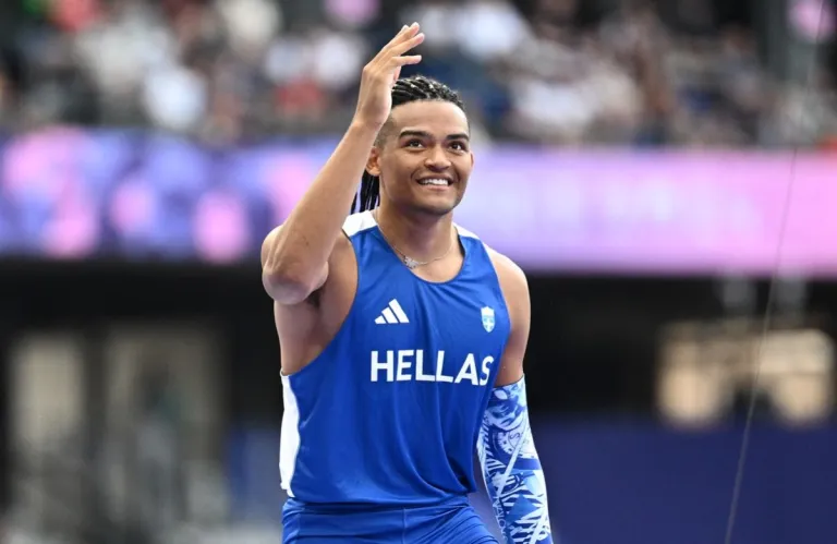 Κορυφαία επίδοση στον κόσμο από τον Καραλή στην πρεμιέρα του για το 2025