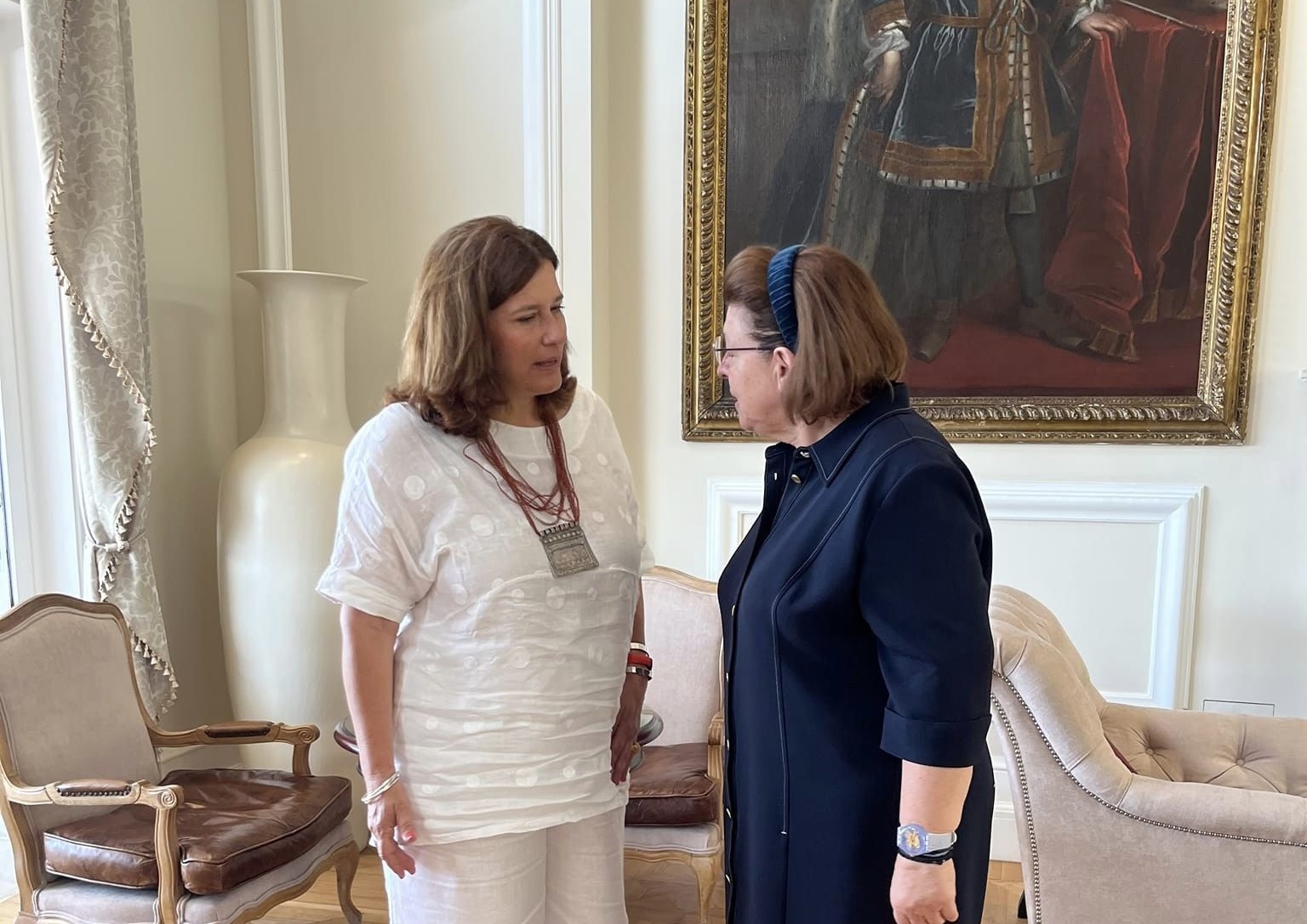 Πρώτη συνάντηση Κασσιανίδου-Μενδώνη στην Αθήνα