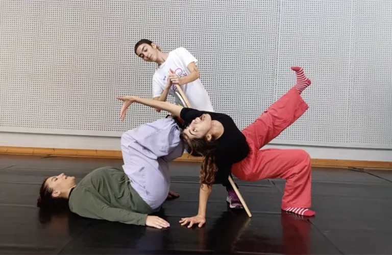 «Bodies in Motion» | Μια παράσταση χορού για οικογένειες